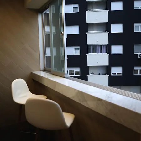Apartment House Of Mac